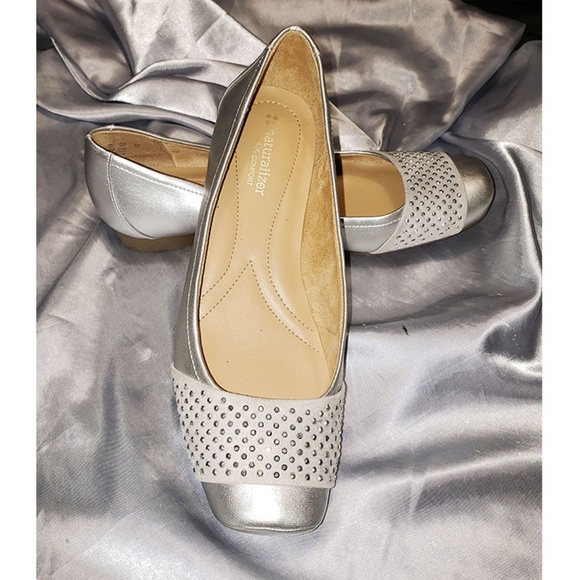 Naturalizer Shoes N5 Comfort Silverwedge Flats Blingy Poshmark